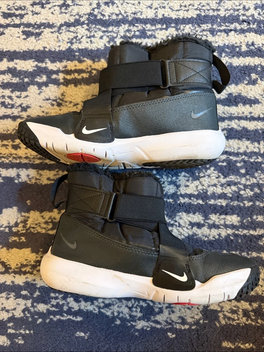 Nike Kids Black and White Puffer Winter Boots